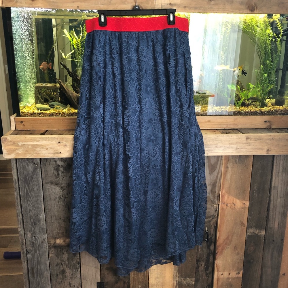 Lularoe Lucy